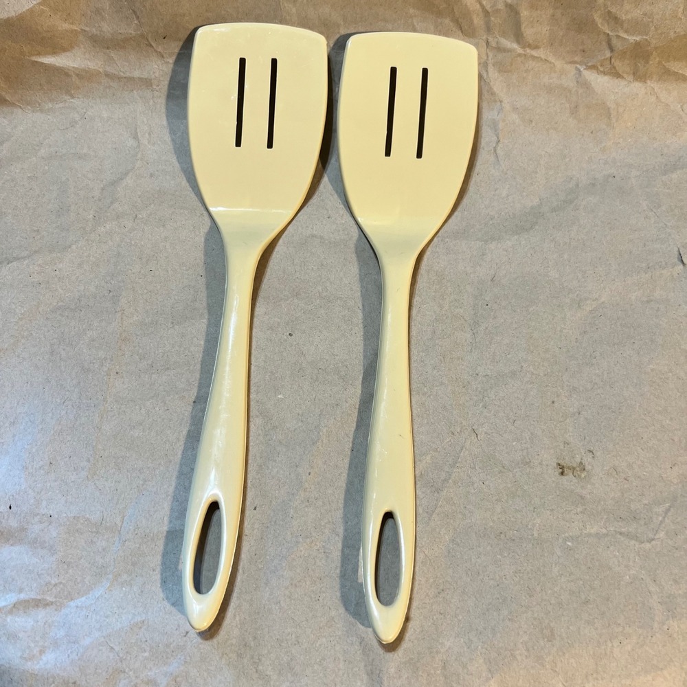 Ekco Ensar 11" Slotted Spatula Set 2pc Cream Nylon Vintage USA Made Turner
